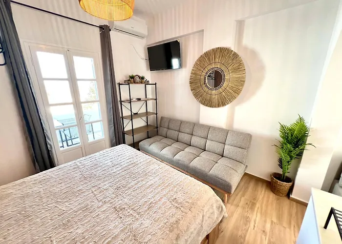 Aeolian Blu 6 * Páros